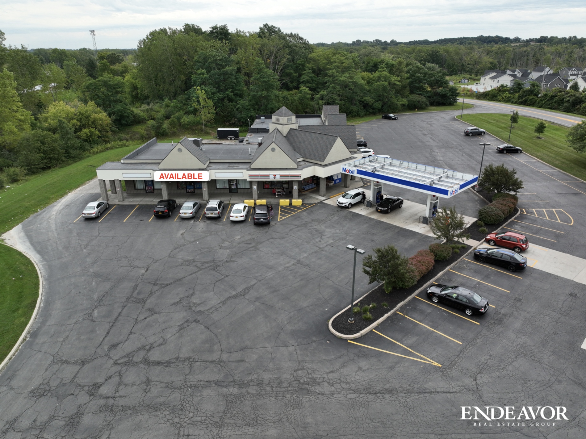 5152 E River Rd, West Henrietta, NY en alquiler Foto del edificio- Imagen 1 de 5