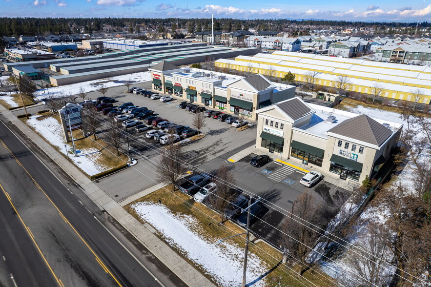 Moran Prairie Shopping Center cartera de 3 inmuebles en venta en LoopNet.es - Foto del edificio - Imagen 2 de 10