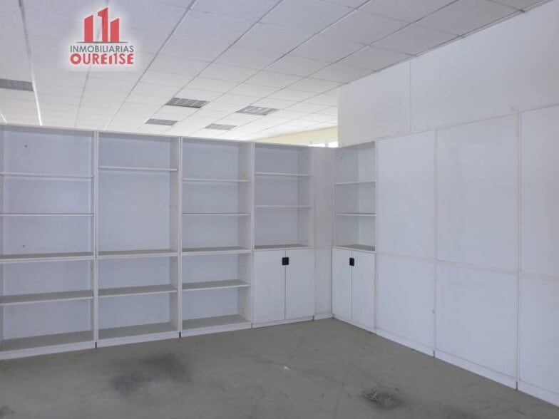 Nave en San Cibrao das Viñas en alquiler - Foto del edificio - Imagen 3 de 15