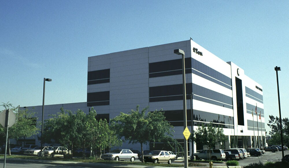 1588 Corporate Center Dr, Monterey Park, CA en alquiler Foto principal- Imagen 1 de 8