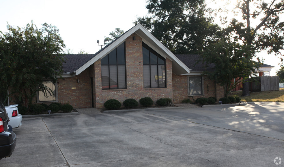 2204 Sunpark Dr, Conroe, TX en venta - Foto del edificio - Imagen 2 de 2