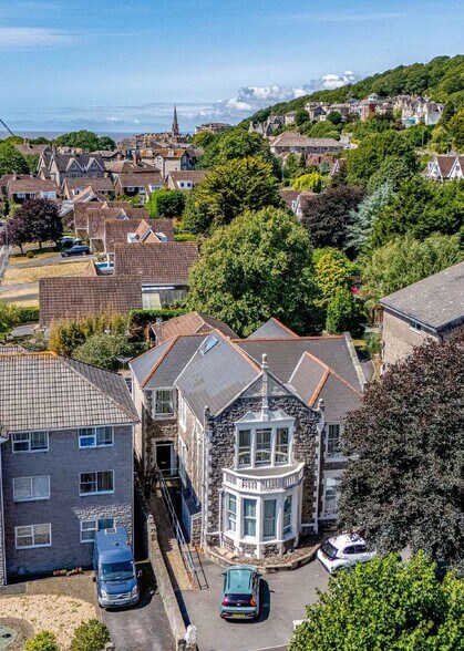1 Bath Rd, Eastington en venta - Foto del edificio - Imagen 3 de 18