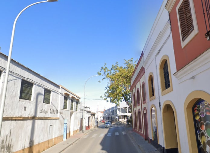 Plaza Cruz de Mayo, Sanlúcar de Barrameda, Cádiz en venta - Foto del edificio - Imagen 3 de 3