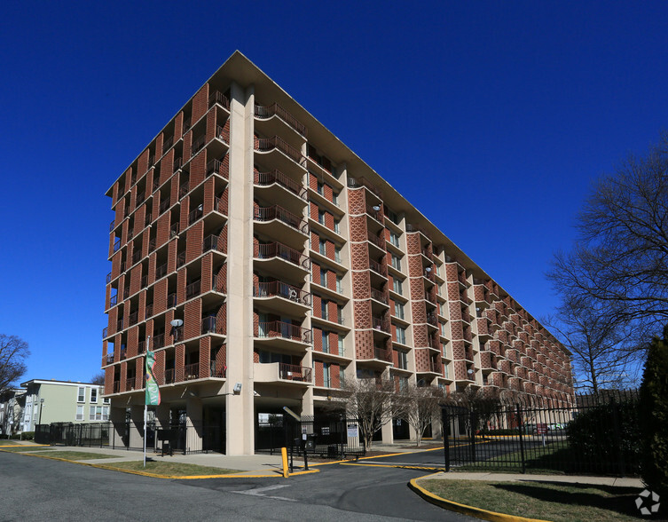 201 I St SW, Washington, DC en venta - Foto principal - Imagen 3 de 102