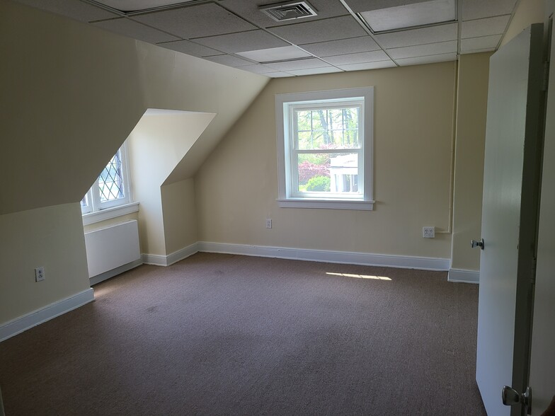 4800 Roland Ave, Baltimore, MD en alquiler - Foto del interior - Imagen 3 de 7