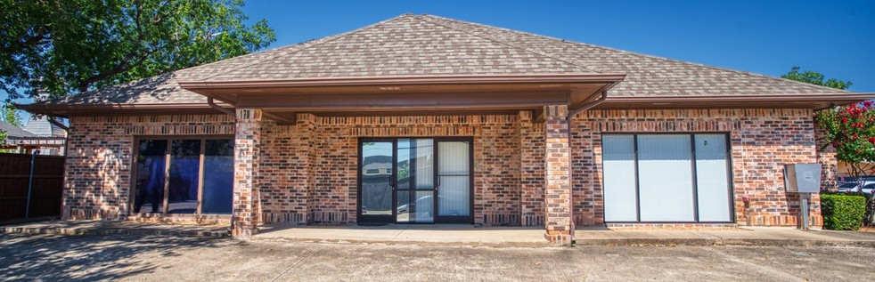 206 Elm St, Lewisville, TX en venta - Foto del edificio - Imagen 3 de 7