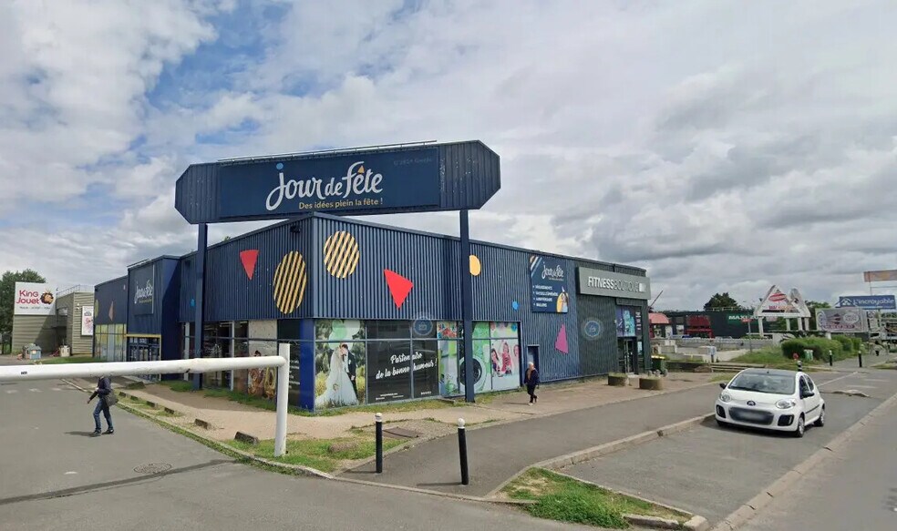 7 Bis Avenue Du Hurepoix, Sainte-Geneviève-des-Bois en alquiler - Foto del edificio - Imagen 2 de 2