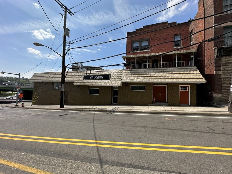 45-47 Bates St, Pittsburgh, PA en alquiler - Foto del edificio - Imagen 1 de 5