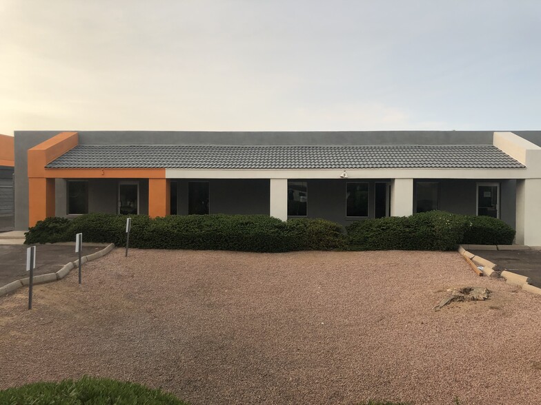 7720 E Gelding Dr, Scottsdale, AZ en alquiler - Foto del edificio - Imagen 1 de 7