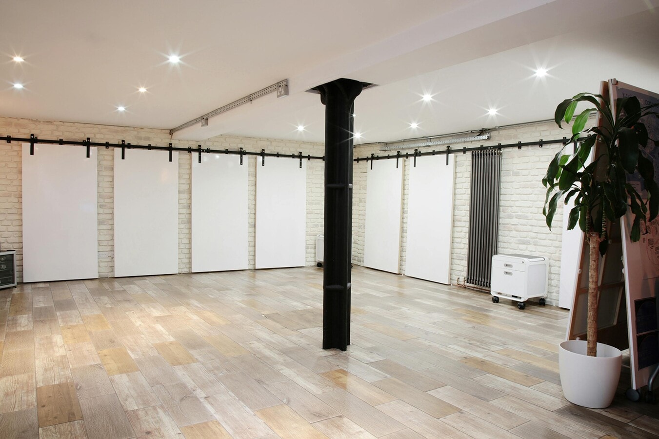 9-10 Mallow St, London, LND EC1Y 8RQ - Unidad 9 -  - Foto del interior - Image 1 of 4