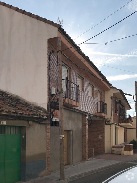 Calle Illescas, 12, Yuncos, Toledo en alquiler - Foto del edificio - Imagen 2 de 2