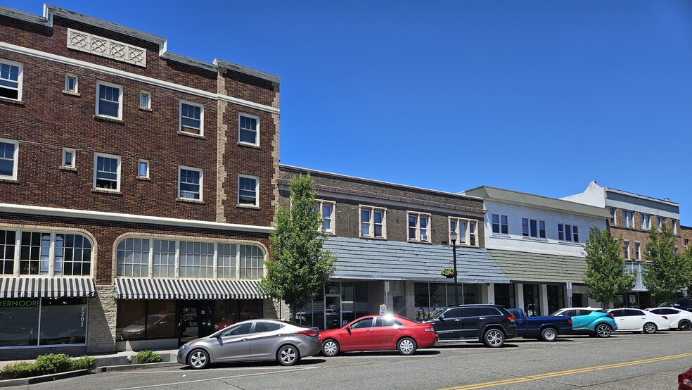 1209 Commerce Ave, Longview, WA en alquiler - Foto del edificio - Imagen 1 de 7