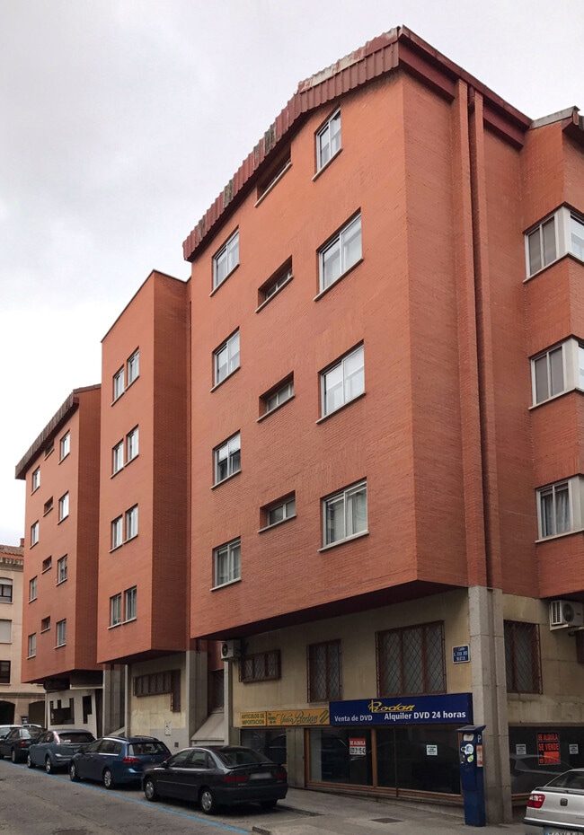 Más detalles de Calle Juan José Martín, 6, Ávila - Edificio residencial​ en venta