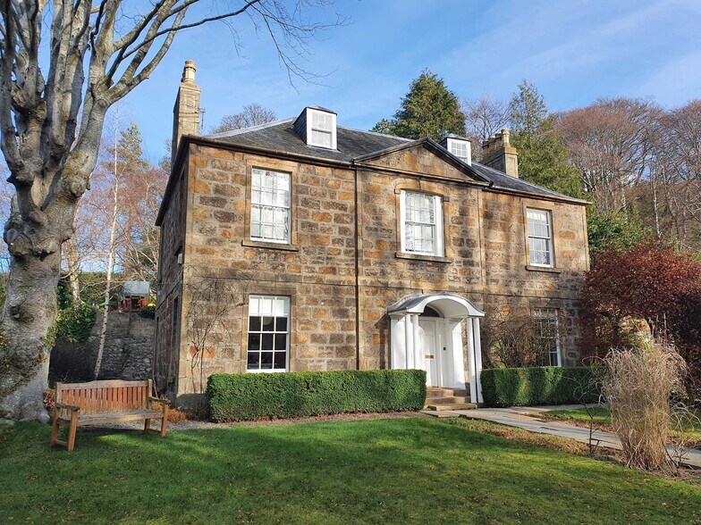 29 St. Leonards Rd, Forres en alquiler - Foto del edificio - Imagen 1 de 3