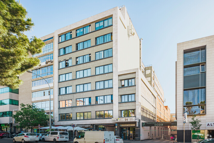 Avenida Institución Libre Enseñanza, 41, Madrid, Madrid en alquiler - Foto del edificio - Imagen 1 de 4