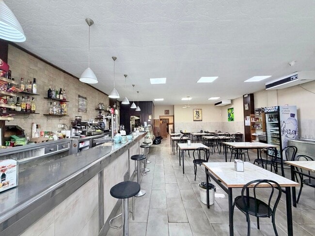 Más detalles de Local en alquiler