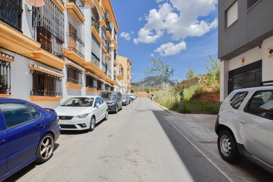 Calle Islas Bahamas, 98, Motril, Granada en venta - Foto principal - Imagen 1 de 18