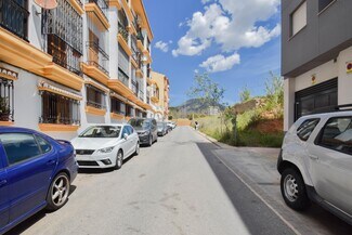 Más detalles de Calle Islas Bahamas, 98, Motril - Local en venta