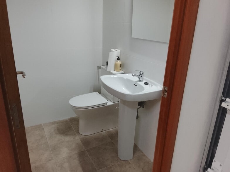 Nave en L'Ametlla de Mar, Tarragona en alquiler - Foto del interior - Imagen 3 de 9