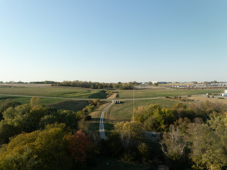 Fleur Dr, Des Moines, IA en venta - Foto del edificio - Imagen 1 de 3