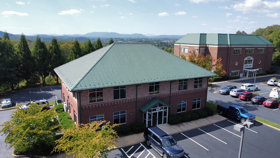 302 Hickman Rd, Charlottesville, VA en venta - Foto del edificio - Imagen 1 de 8