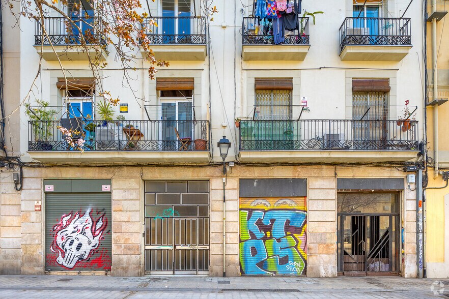 Local en Barcelona, Barcelona en alquiler - Foto del edificio - Imagen 3 de 3