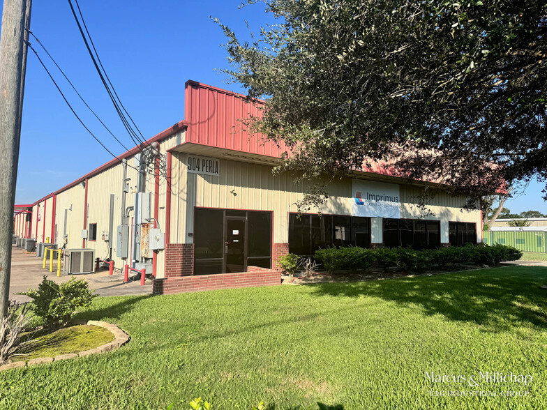 904 Perla Rd, Pasadena, TX en venta - Foto del edificio - Imagen 3 de 11