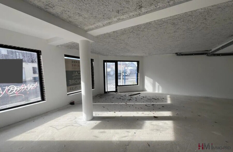 Local en Déville-lès-Rouen en venta - Foto del interior - Imagen 3 de 5