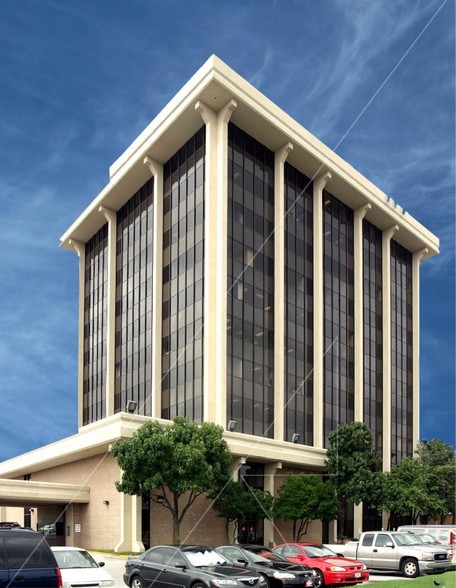 800 W Airport Fwy, Irving, TX en alquiler - Foto del edificio - Imagen 1 de 17