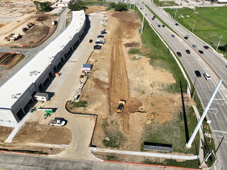 W Round Grove Rd, Lewisville, TX en venta - Foto del edificio - Imagen 2 de 15