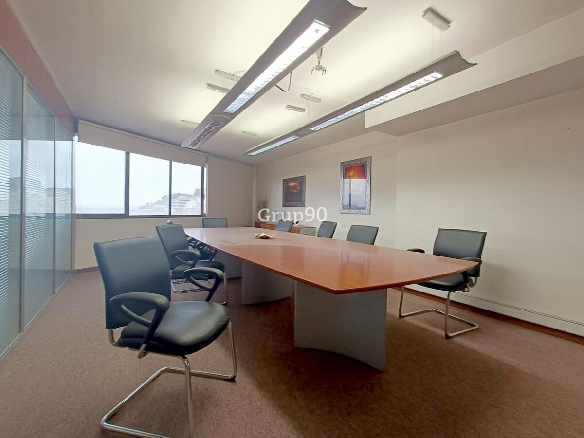 Lleida, LER 25003 -  -  - Foto del interior - Image 2 of 23