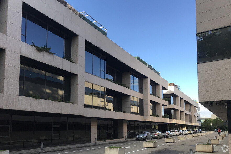 Oficinas en San Sebastián De Los Reyes, MAD en venta - Foto del edificio - Imagen 2 de 2