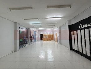 Local en L'Hospitalet de Llobregat, Barcelona en alquiler Foto del interior- Imagen 2 de 5