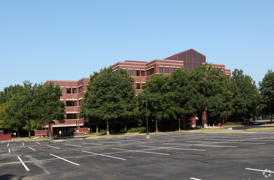 2007 Corporate Ave, Memphis, TN en alquiler - Foto del edificio - Imagen 2 de 9