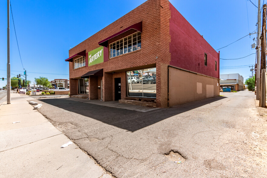 623 E Indian School Rd, Phoenix, AZ en alquiler - Foto del edificio - Imagen 2 de 20