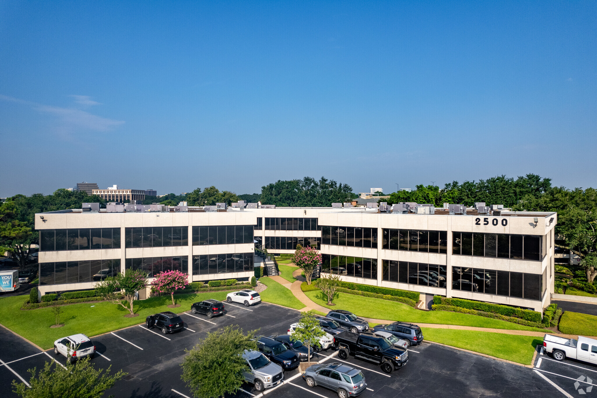 2500 Tanglewilde St, Houston, TX en alquiler Foto del edificio- Imagen 1 de 7