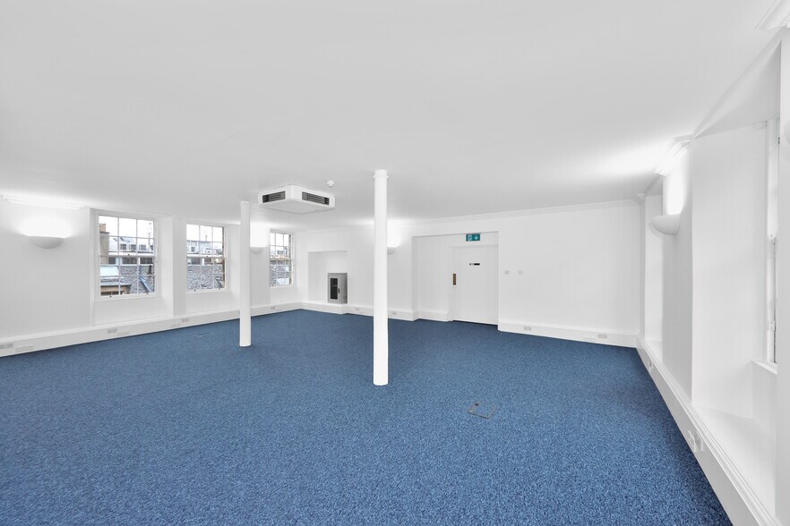 131-135 George St, Edinburgh en alquiler - Foto del edificio - Imagen 3 de 20