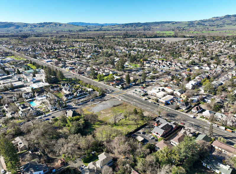 870 Broadway, Sonoma, CA en venta - Foto del edificio - Imagen 1 de 6