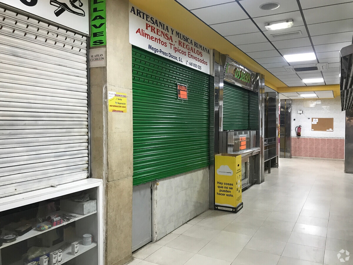 Calle Doctor Morcillo, 1, Coslada, MAD 28820 - - - Foto del interior - Image 2 of 3