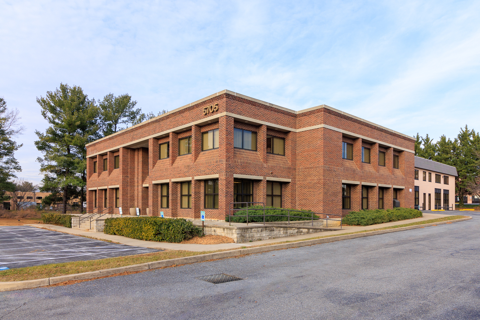 5705 Industry Ln, Frederick, MD en venta Foto del edificio- Imagen 1 de 9