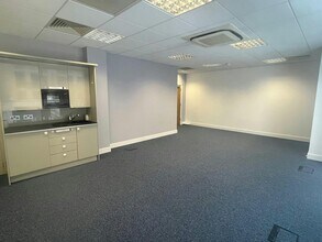 2 Station Ct, London en alquiler Foto del interior- Imagen 2 de 4