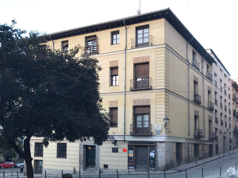 Plaza de la Cruz Verde, 1, Madrid, Madrid en venta - Foto del edificio - Imagen 2 de 2
