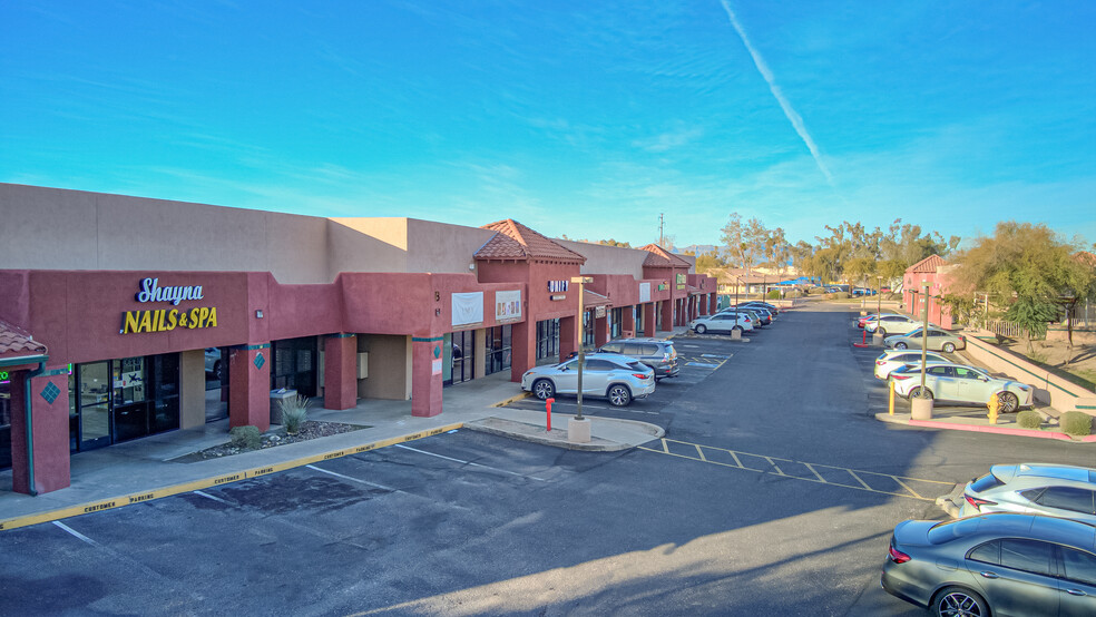 4221 E Chandler Blvd, Phoenix, AZ en alquiler - Foto del edificio - Imagen 2 de 15