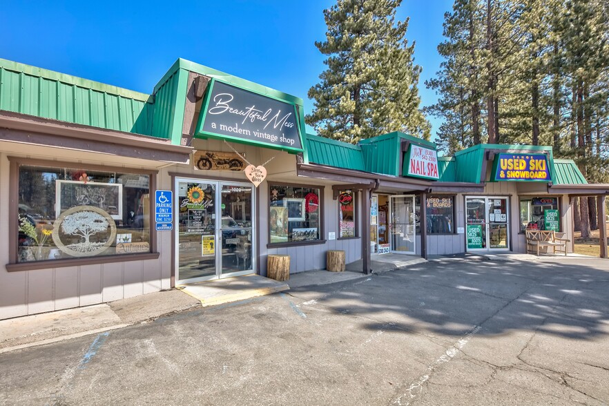 1023 Emerald Bay Rd, South Lake Tahoe, CA en venta - Foto del edificio - Imagen 2 de 10