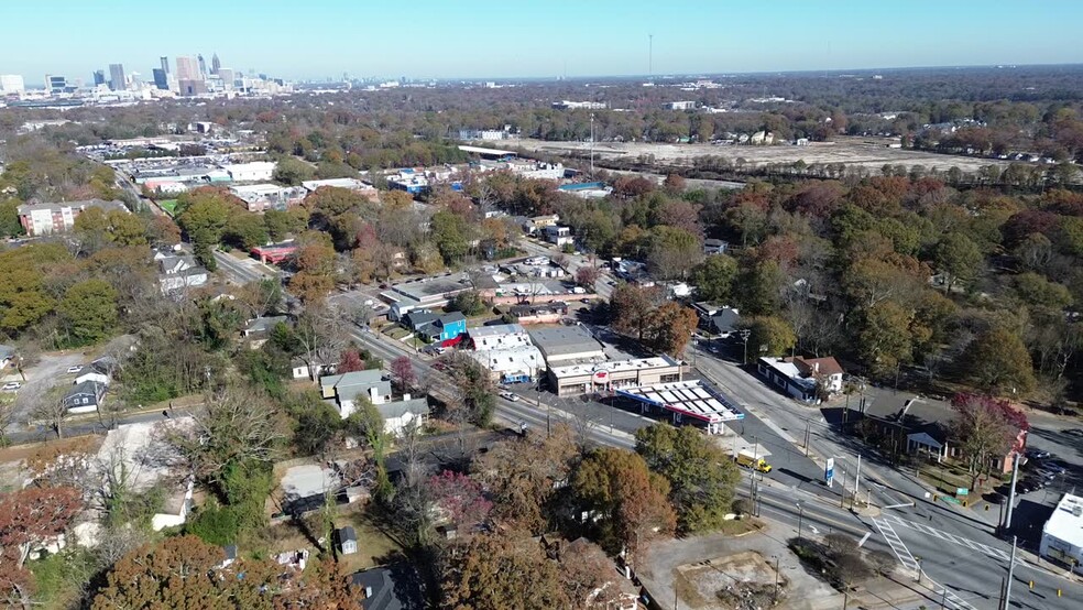 1651 Lakewood Ave SE, Atlanta, GA en venta - Vídeo de anuncio comercial - Imagen 2 de 7