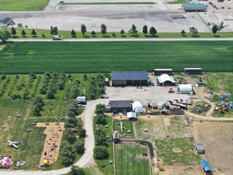 6397 S State Road 13, Pendleton, IN en venta - Vista aérea - Imagen 1 de 27