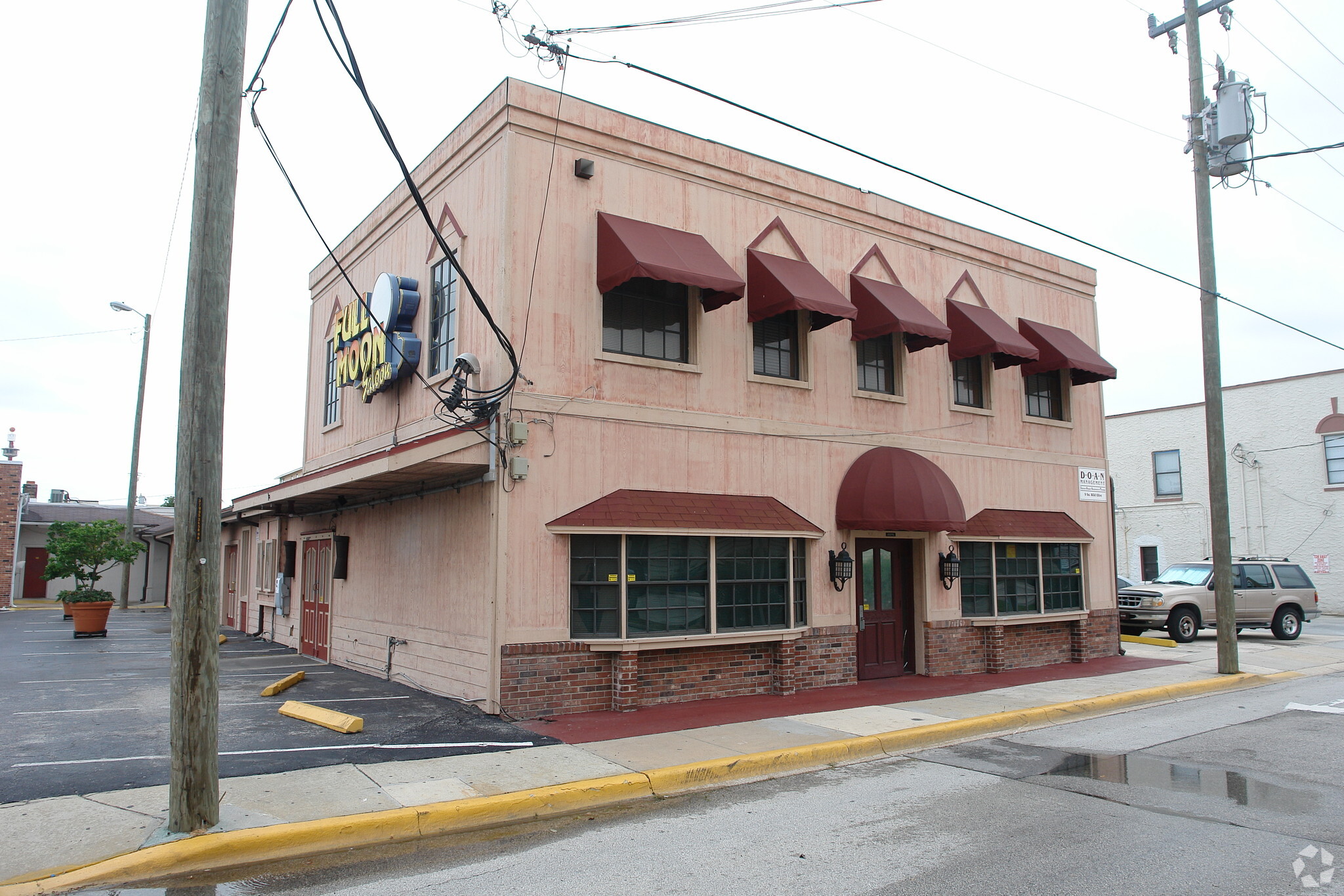 700 Main St Bridge, Daytona Beach, FL en venta Foto principal- Imagen 1 de 5