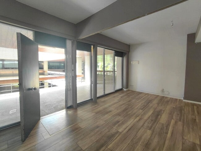 Más detalles de Edificio residencial​ en venta