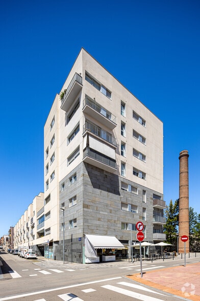 Carrer del Pare Font, Terrassa, Barcelona en venta - Foto del edificio - Imagen 3 de 5