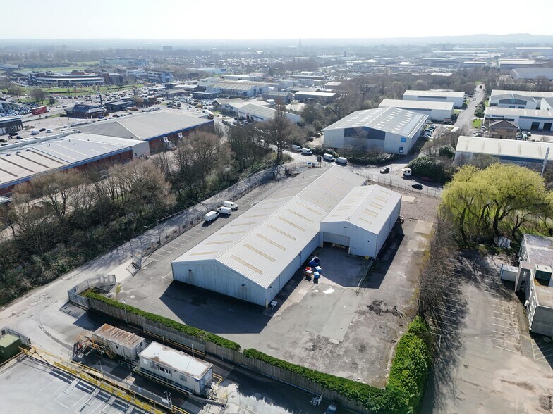 Hawleys Ln, Warrington en venta - Foto del edificio - Imagen 3 de 11